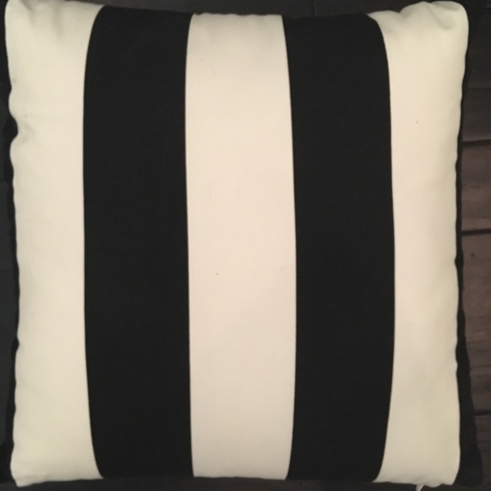 Set of two IKEA Vergyllen Pillows 20” x 20”